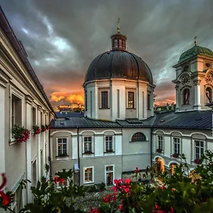 Gaestehaus Im Priesterseminar Salisburgo