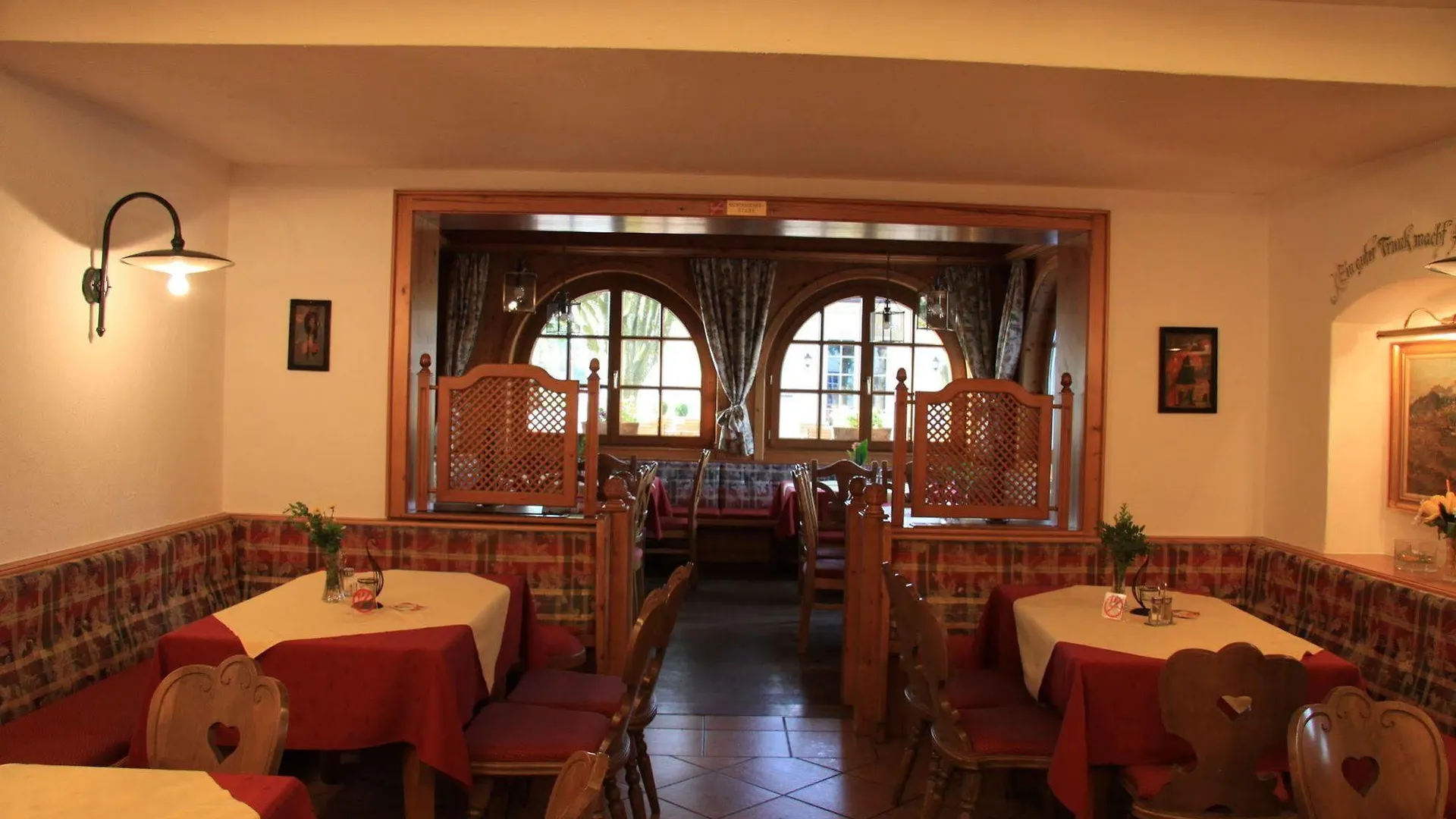 Hotel Gasthof Mostwastl Salzburg 3*,